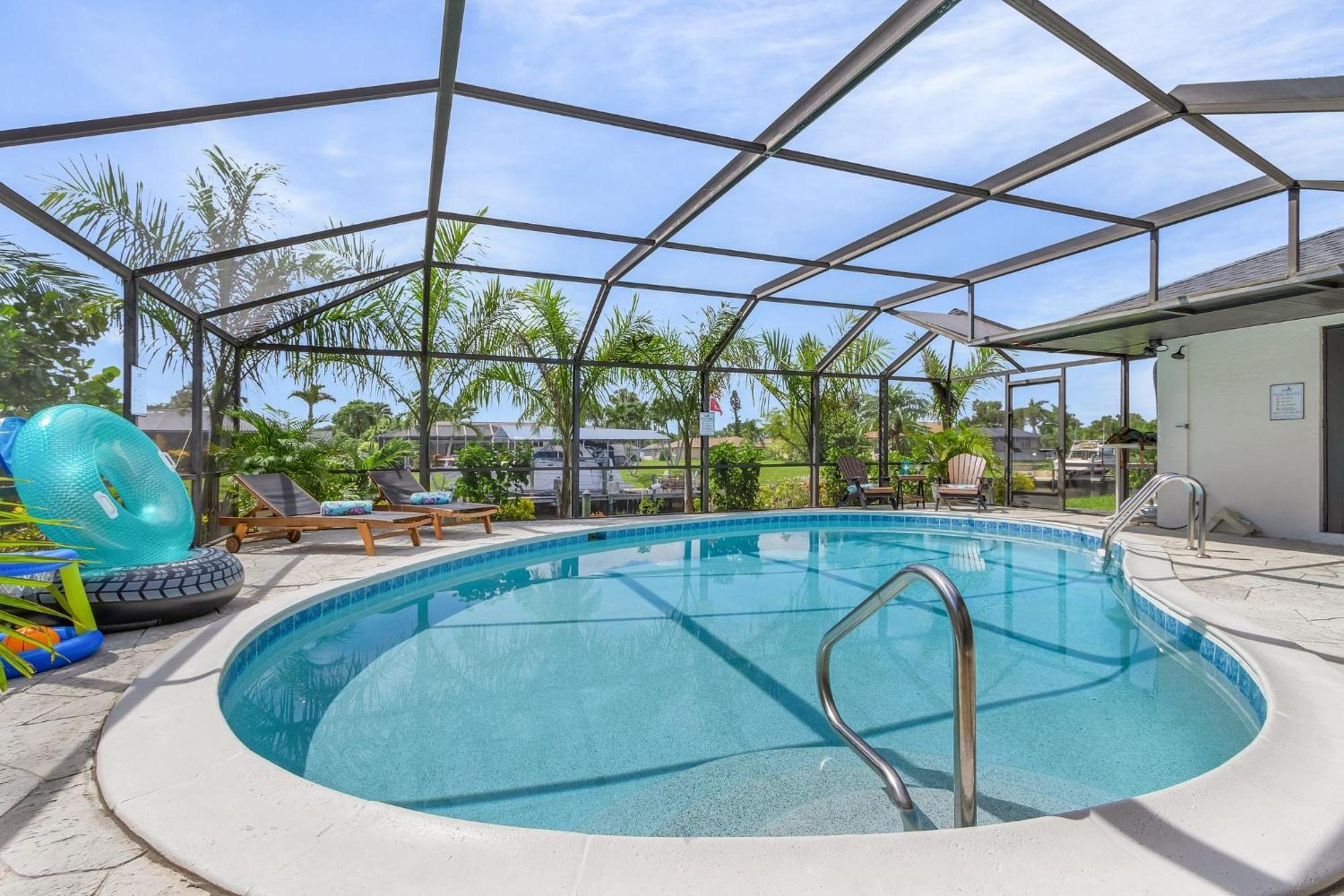 Gulf Access, Kayaks, Heated Pool - Cape By The Ocean - Roelens Villa Cape Coral Esterno foto