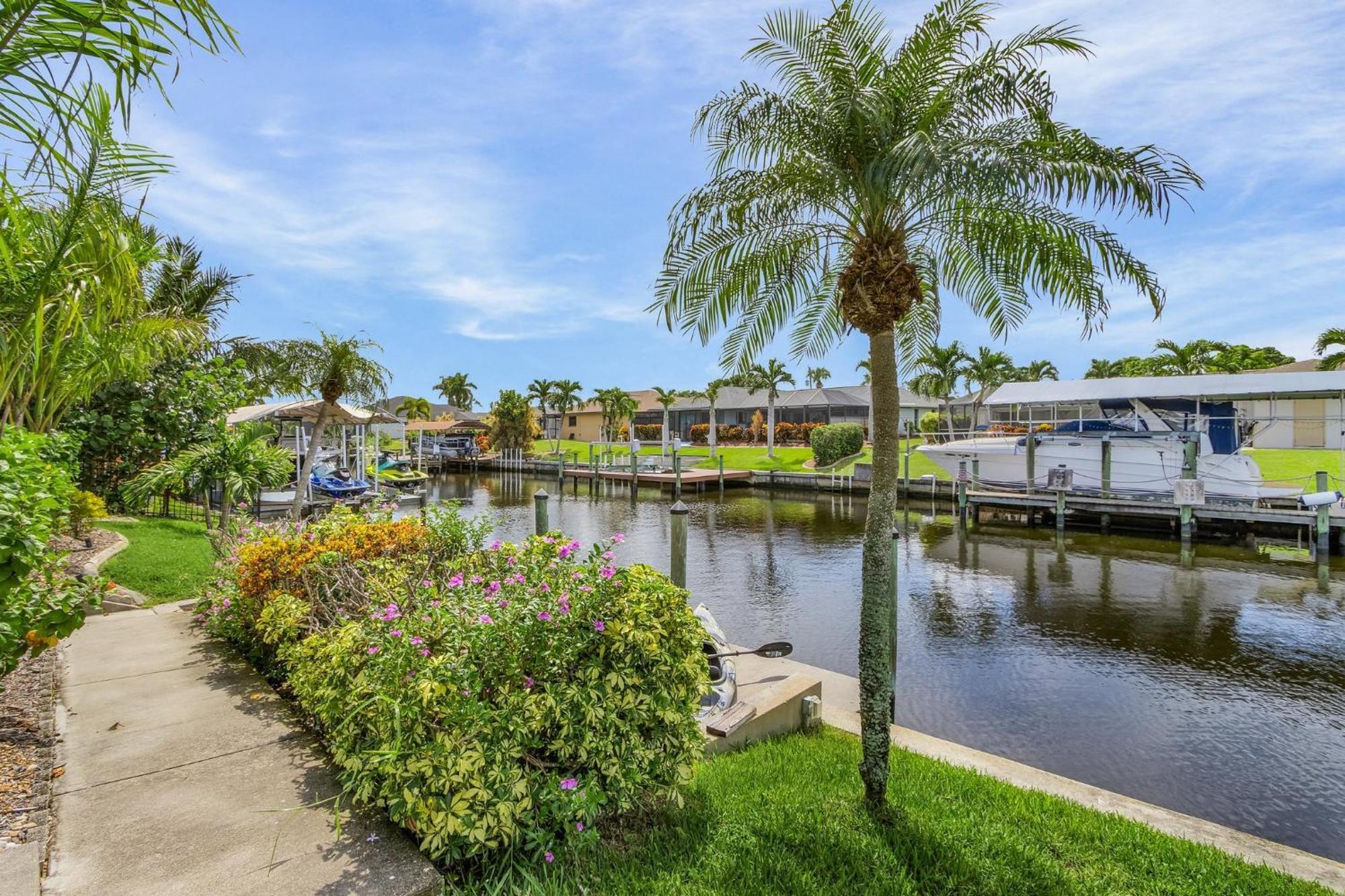 Gulf Access, Kayaks, Heated Pool - Cape By The Ocean - Roelens Villa Cape Coral Esterno foto